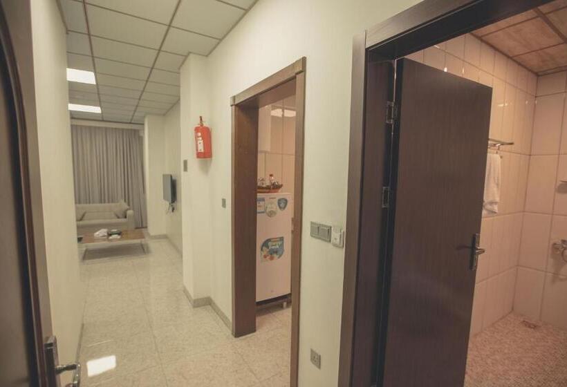 １ベッドルームのスーペリアアパートメント, Rzgari Taza Salim Street