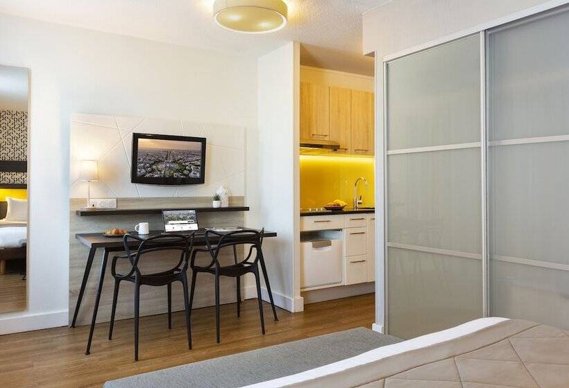 استودیوی استاندارد, Citadines Tour Eiffel Paris