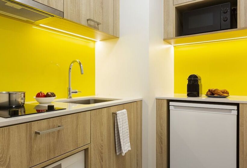 استودیو استاندارد با چشمانداز, Citadines Tour Eiffel Paris