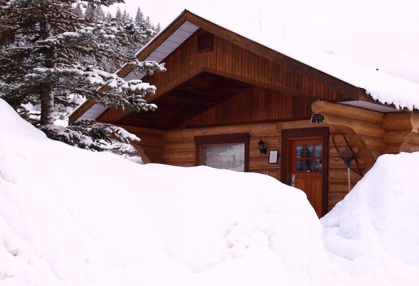 كابينة, Glacier House Hotel & Resort