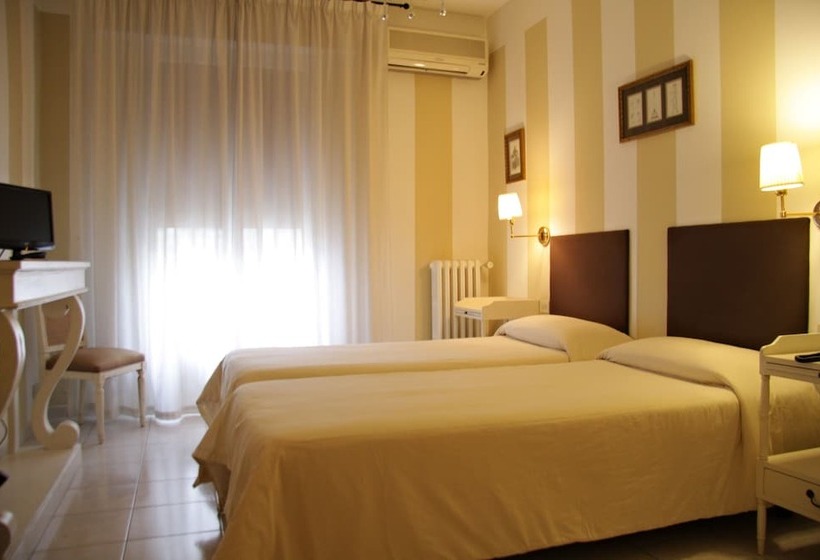 اتاق استاندارد, Alex