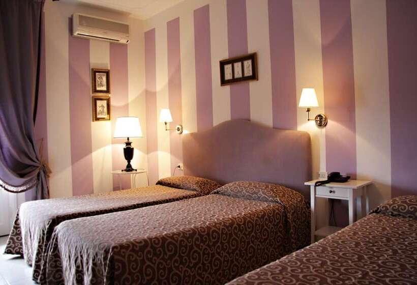 اتاق استاندارد سه نفره, Alex