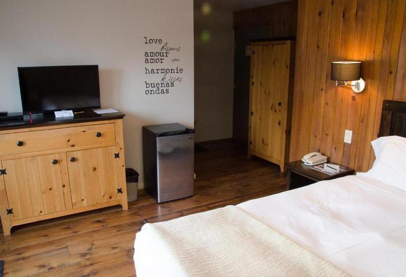 스탠다드 발코니 룸, Auberge Du Lac Taureau