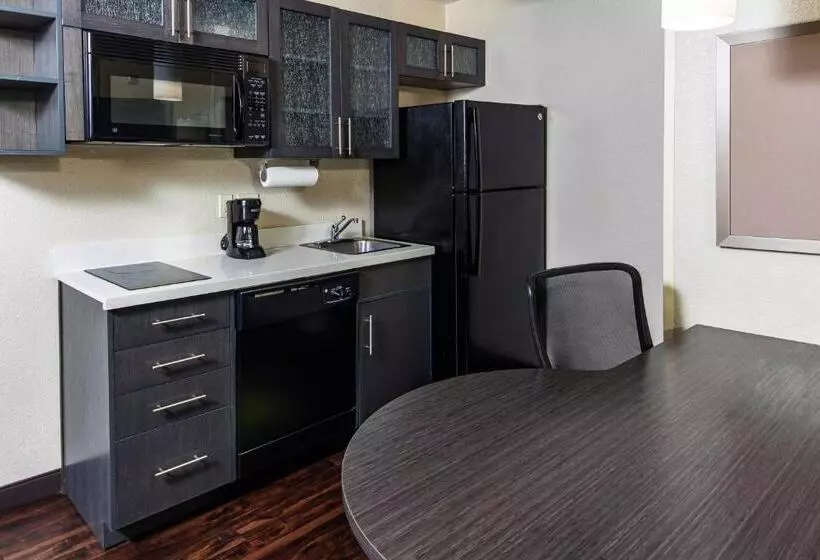 سوییت, Candlewood Suites Appleton, An Ihg