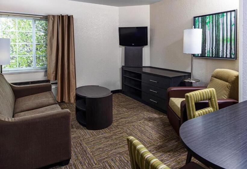 适合残疾人使用的标准间, Candlewood Suites Appleton, An Ihg