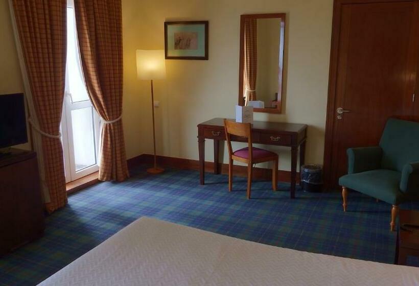 经典套房, Golden Tulip Caramulo