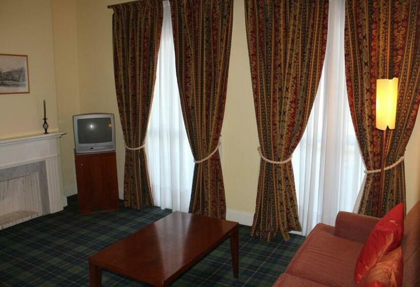 Люкс Классика, Golden Tulip Caramulo