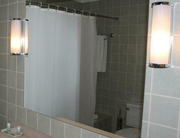 经典套房, Golden Tulip Caramulo