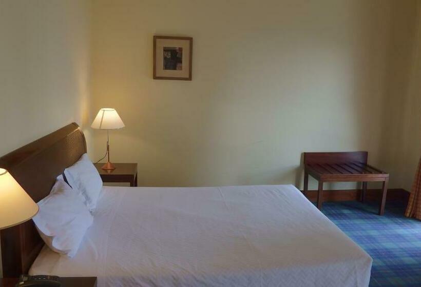 Люкс Классика, Golden Tulip Caramulo