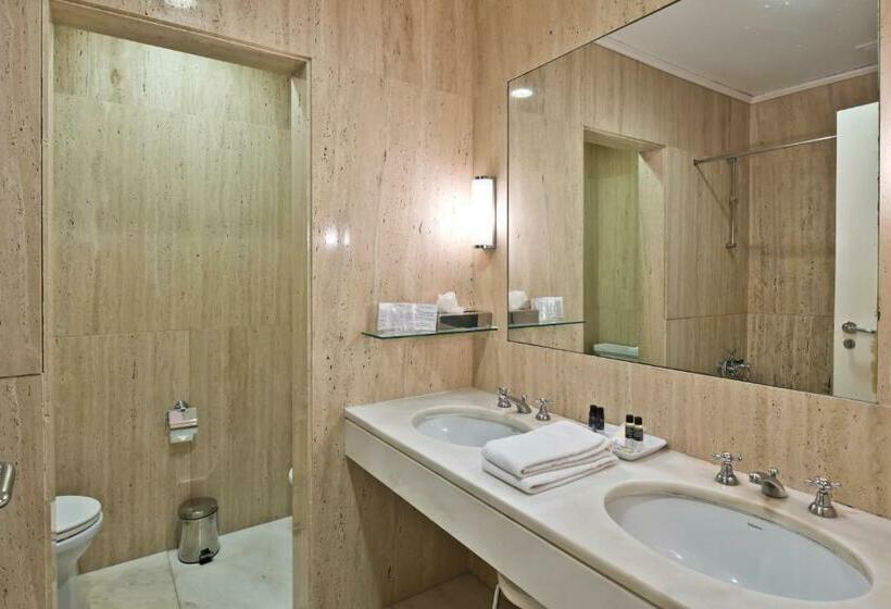 标准间, Golden Tulip Caramulo