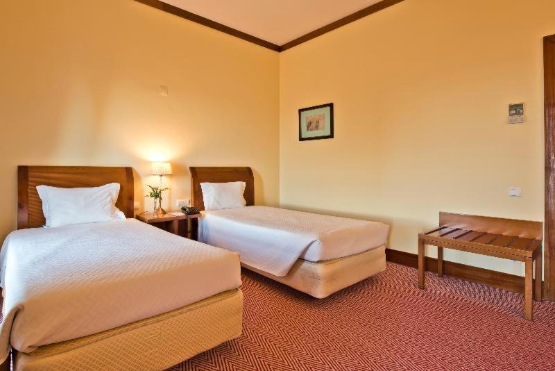 标准间, Golden Tulip Caramulo