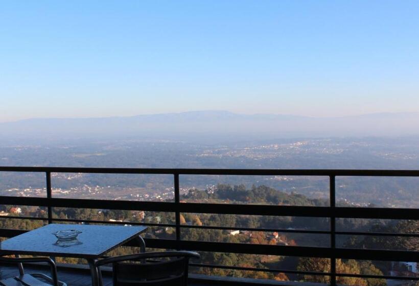 经典套房, Golden Tulip Caramulo