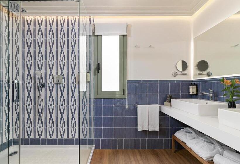 Полулюкс Повышенной Комфортности, H10 Universitat