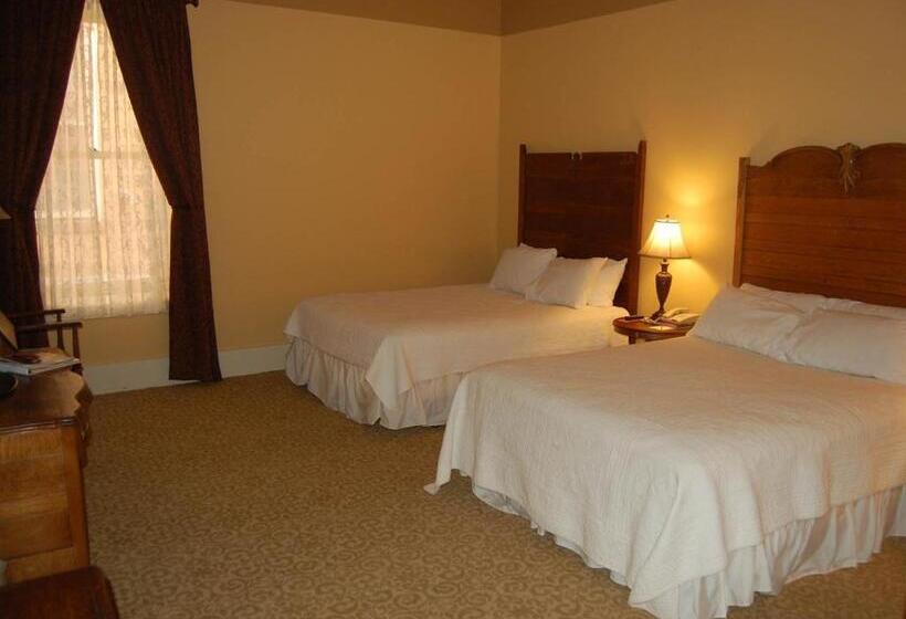 غرفه قياسيه سريرين مزدوجين, Historic Plaza