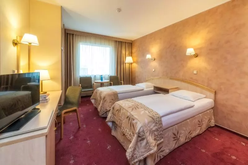 اتاق استاندارد, Hp Park Plaza