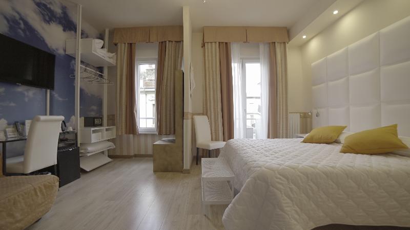 غرفة قياسية ثلاثية, Jane