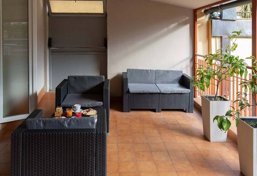 غرفة إقتصادية, Jane