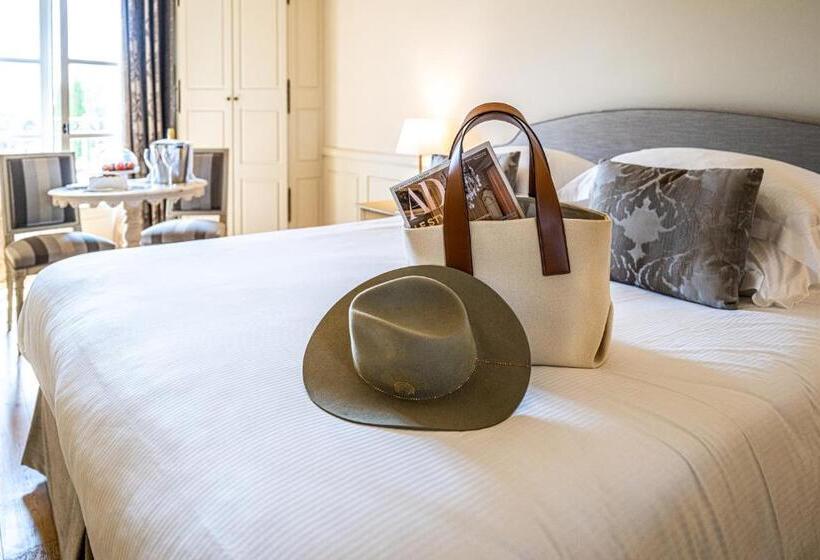 Номер Престиж, L'Hôtel & Spa du Castellet