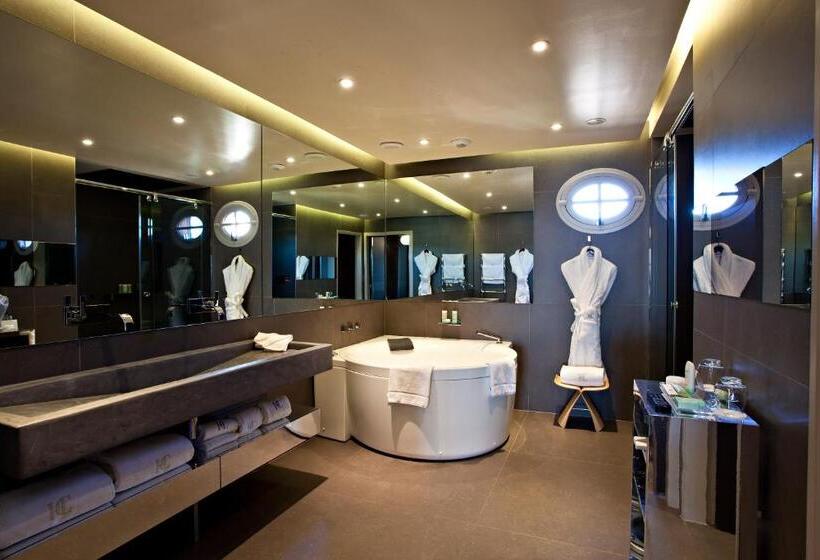 Президентский Люкс, L'Hôtel & Spa du Castellet