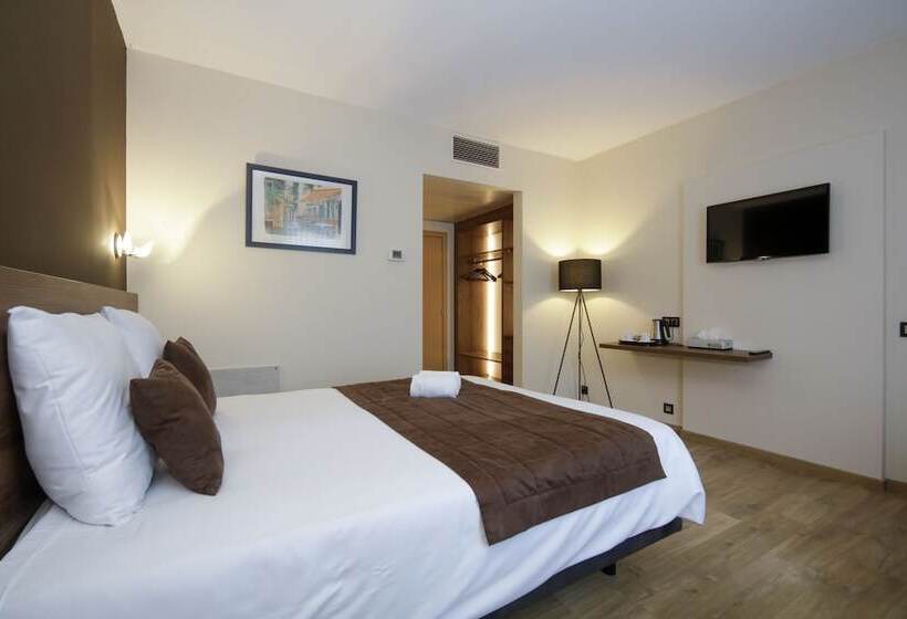 חדר סטנדרט, Les Jardins De La Molignee