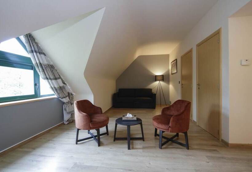 小型套房, Les Jardins De La Molignee