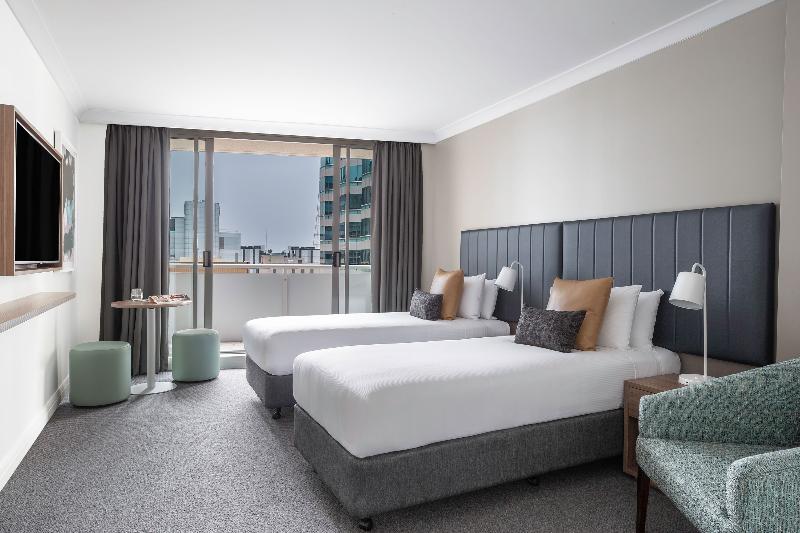 스탠다드 스튜디오, Mantra Chatswood