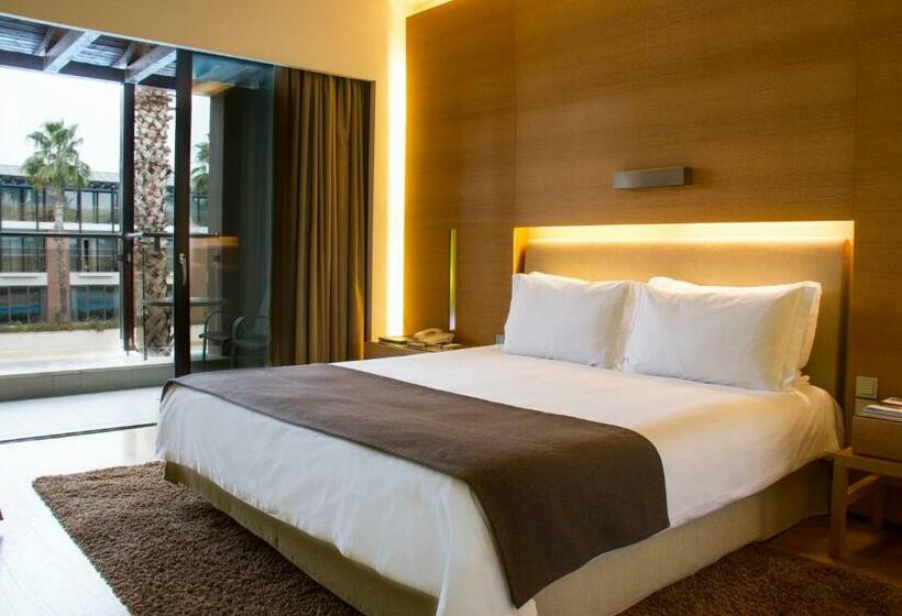 غرفة سوبيريور مطلة على حمام السباحة, Nikopolis