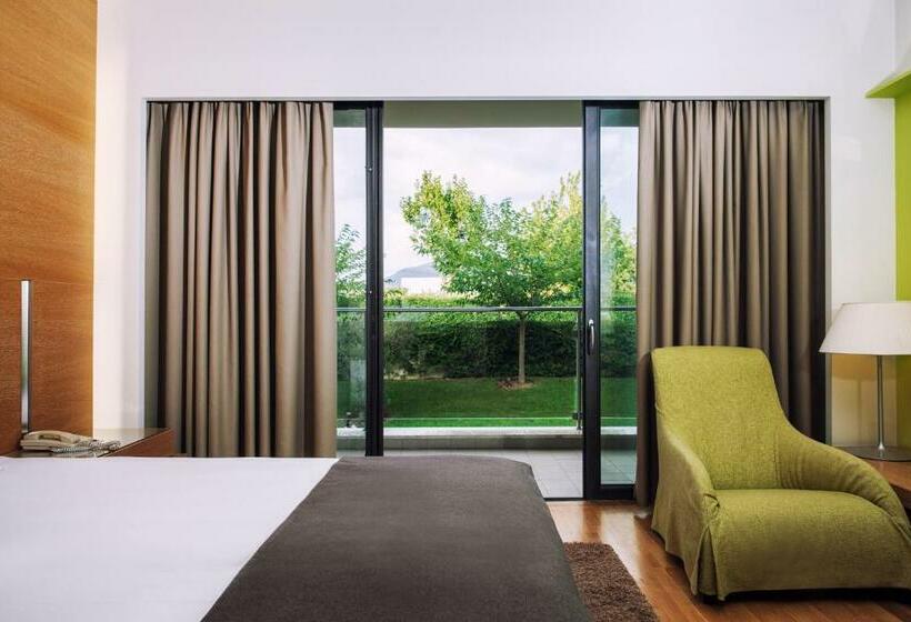 غرفة سوبيريور مطلّة علي الحديقة, Nikopolis