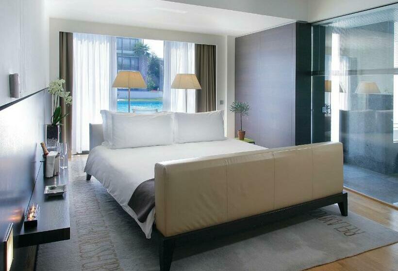 جناح إدارى, Nikopolis