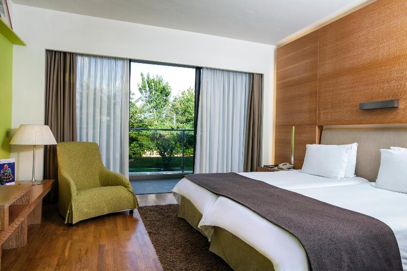 غرفة سوبيريور مطلّة علي الحديقة, Nikopolis