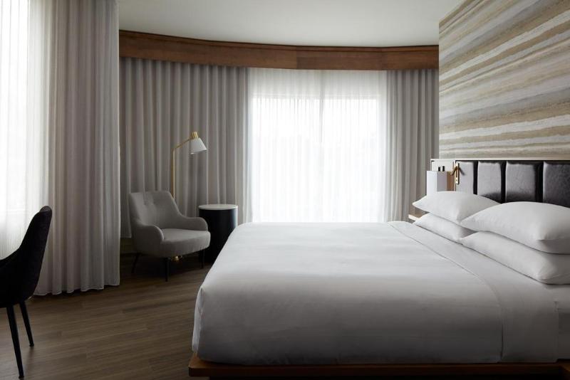 Стандартный Номер Кровать Кинг, Marriott Quebec City Downtown