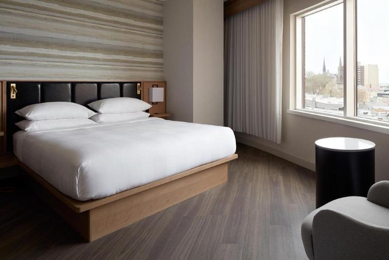 Номер Стандарт, Marriott Quebec City Downtown