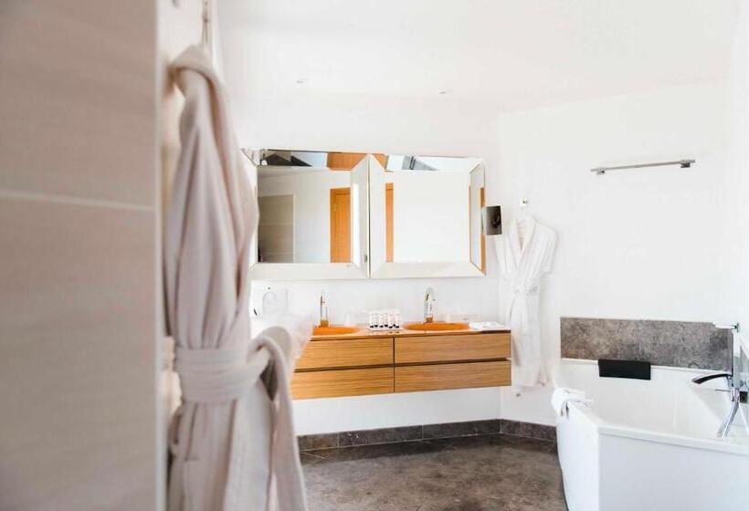 Люкс Престиж, Relais Et Chateaux Thalasso & Spa Ile De La Lagune