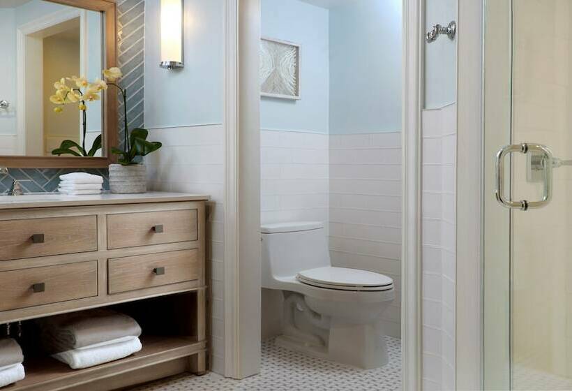 غرفة ديلوكس سرير كينج, Southernmost Beach Resort