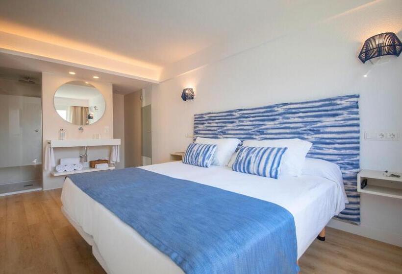 Полулюкс с Балконом, blau punta reina