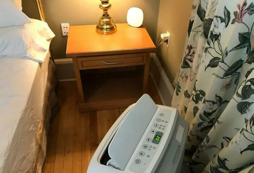 バルコニー付きスタンダードルーム, Stirling House