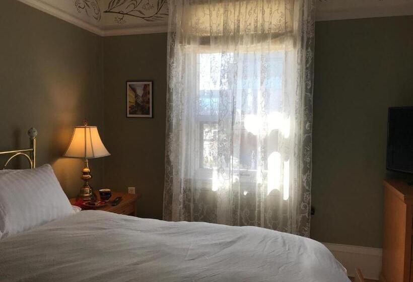 스탠다드 발코니 룸, Stirling House