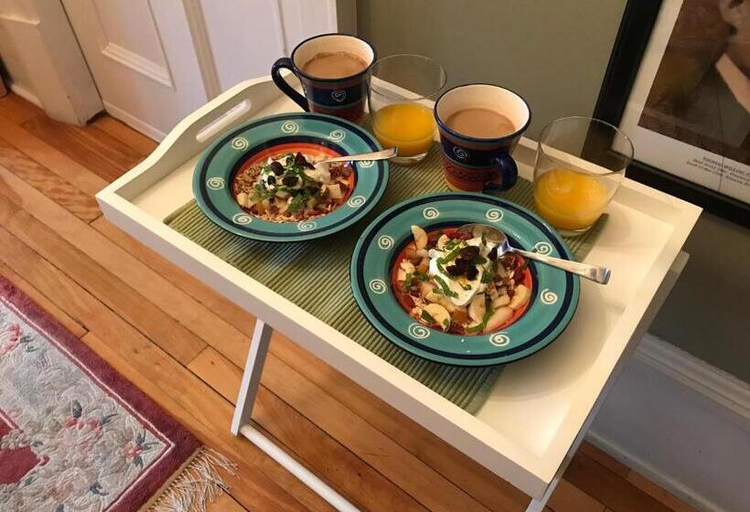 스탠다드 룸, Stirling House