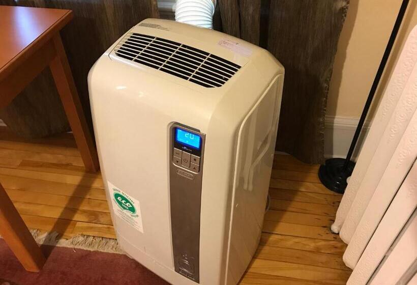 스탠다드 룸 킹사이즈 침대, Stirling House