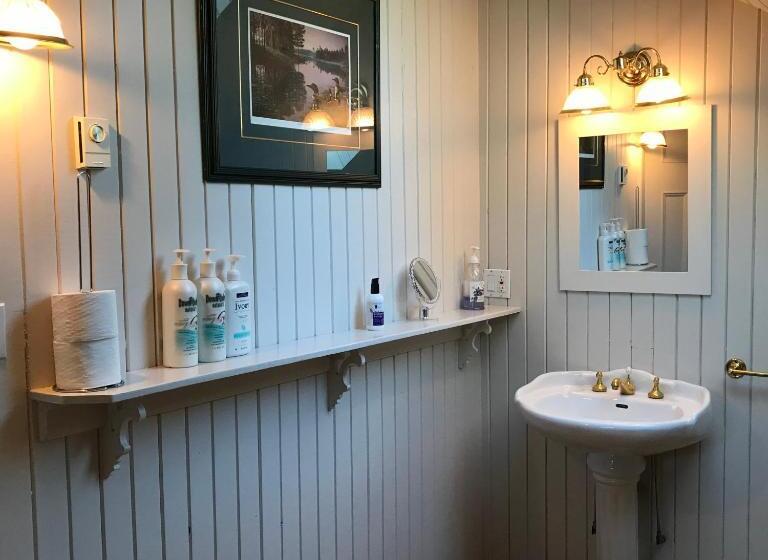 스탠다드 룸 킹사이즈 침대, Stirling House