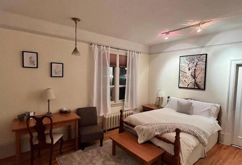 스탠다드 룸, Stirling House