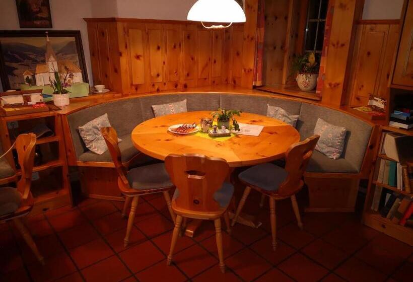 غرفة قياسية, Gasthof Kirchenwirt