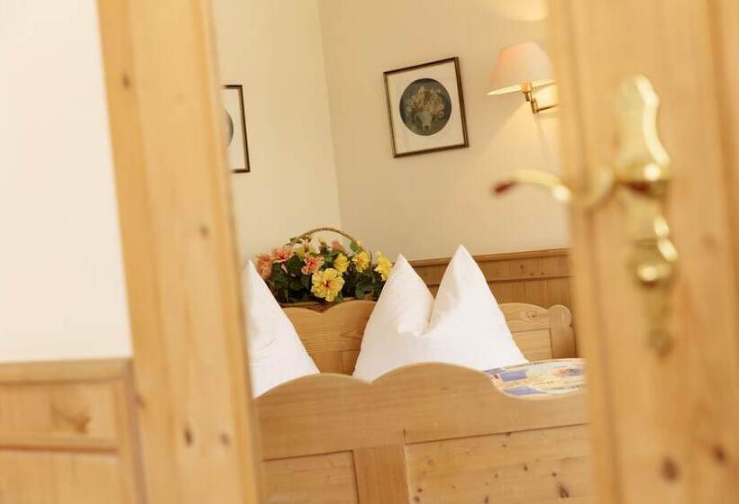 اتاق استاندارد, Hoyacker Hof