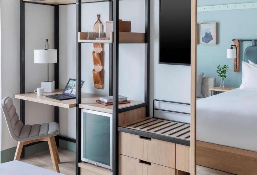 スタンダードシティビュールーム, Hyatt Centric Center City Philadelphia