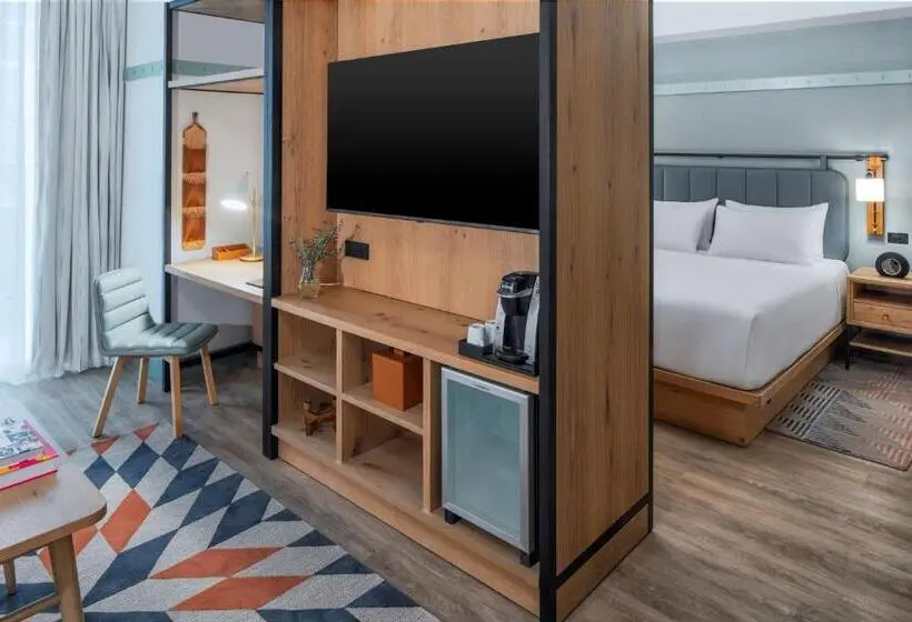 سوئیت با تخت بزرگ, Hyatt Centric Center City Philadelphia