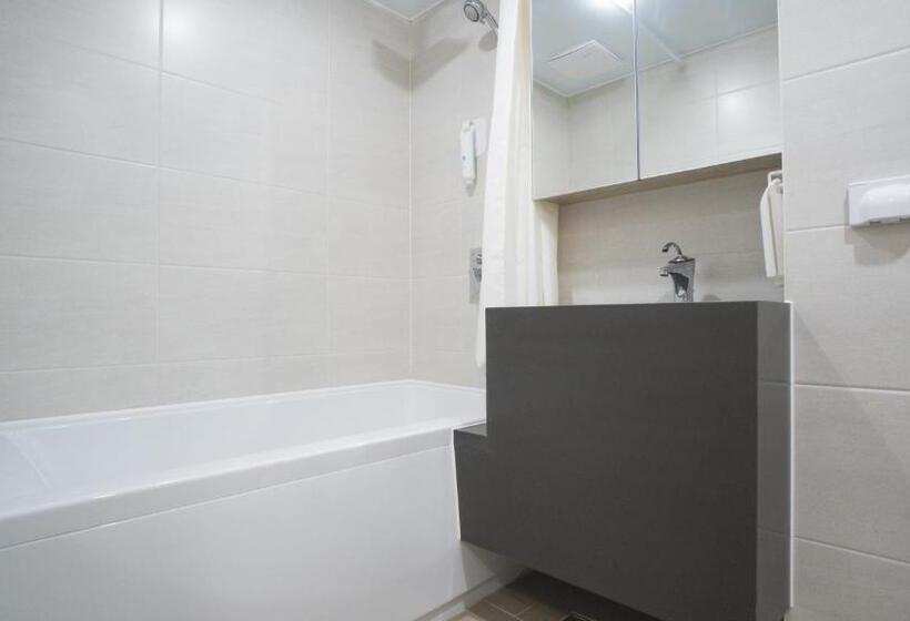 חדר דלוקס, Marinabay Sokcho