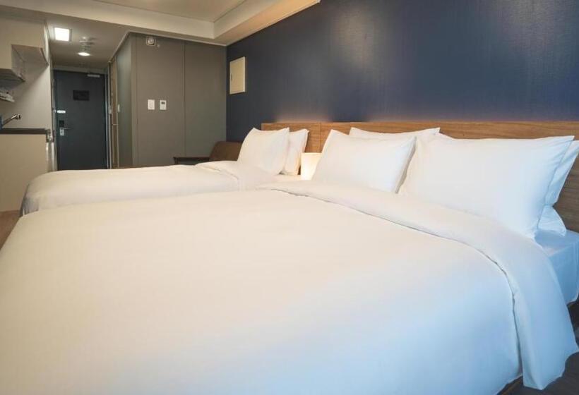 Номер Deluxe Вид на Озеро, Marinabay Sokcho