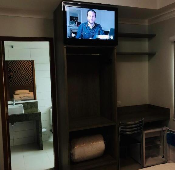 غرفة ديلوكس, Shelton Palace