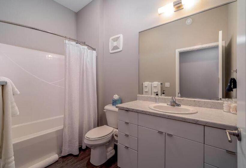 דירת שני חדרים, Kasa Downtown Des Moines