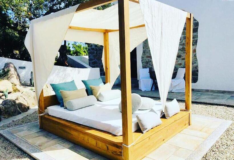 اتاق لوکس با تخت بزرگ, La Casa Di Memmi Suites & Rooms
